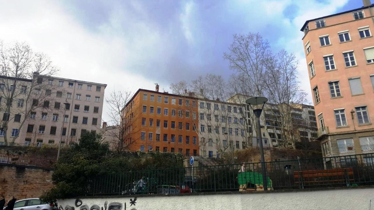 Charmant Appartement Style Canut Pentes Croix Rousse Лион Екстериор снимка